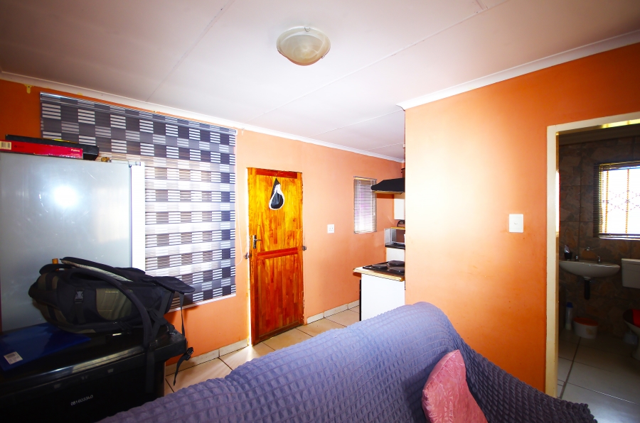 3 Bedroom Property for Sale in Windmill Park Gauteng