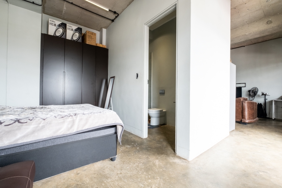 1 Bedroom Property for Sale in Maboneng Gauteng