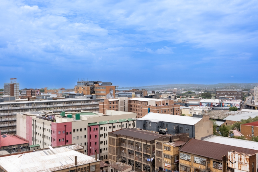 1 Bedroom Property for Sale in Maboneng Gauteng