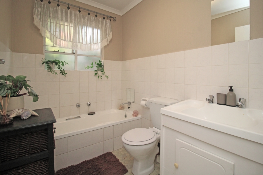 3 Bedroom Property for Sale in Sundowner Gauteng