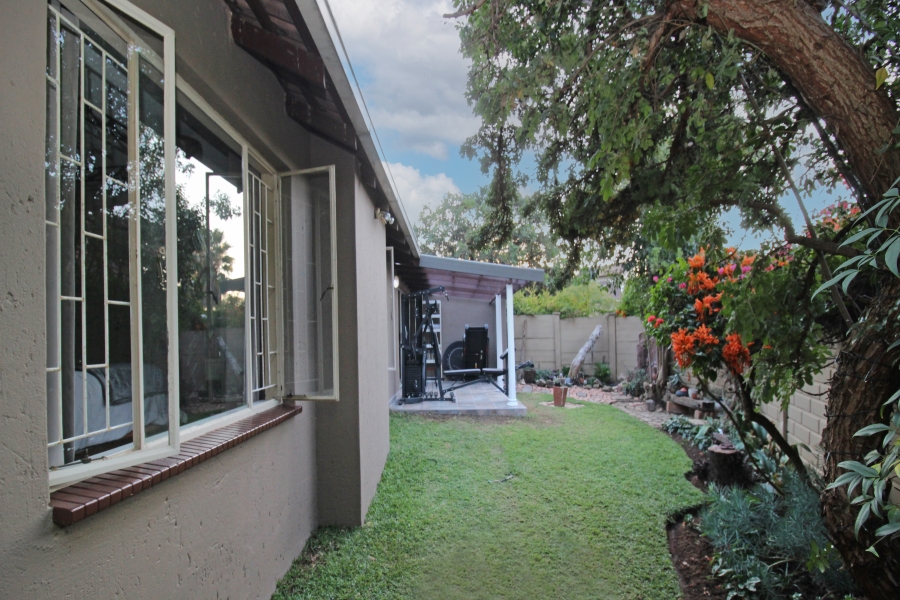 3 Bedroom Property for Sale in Sundowner Gauteng