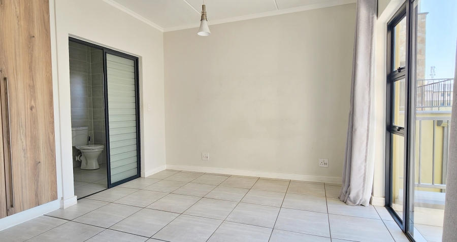 2 Bedroom Property for Sale in Waterfall Gauteng