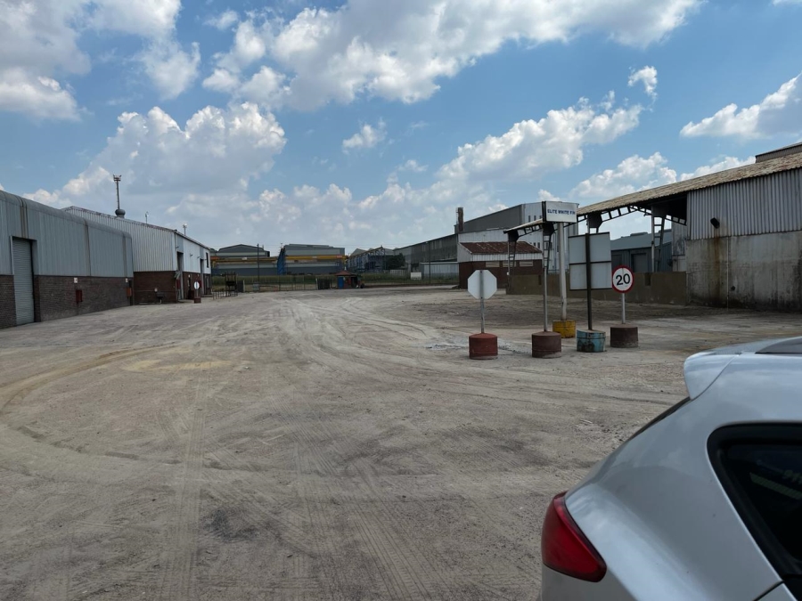 Commercial Property for Sale in Roodekop Gauteng