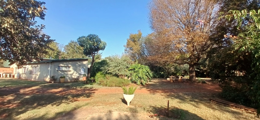 3 Bedroom Property for Sale in Marabeth Gauteng