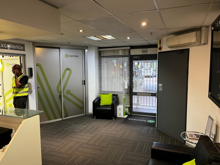 To Let commercial Property for Rent in City Deep Gauteng