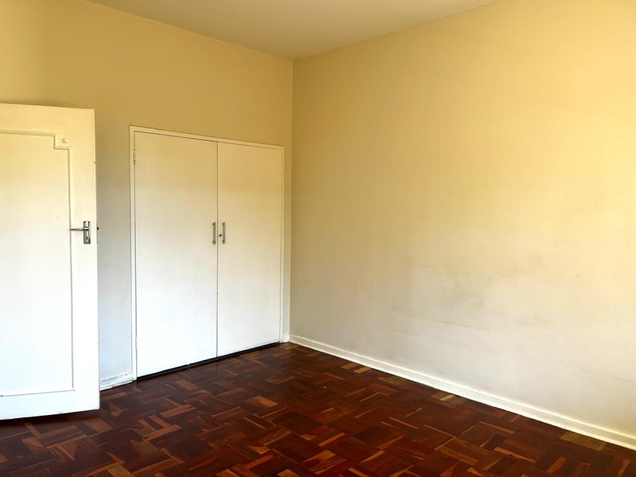 To Let 2 Bedroom Property for Rent in Waverley Gauteng