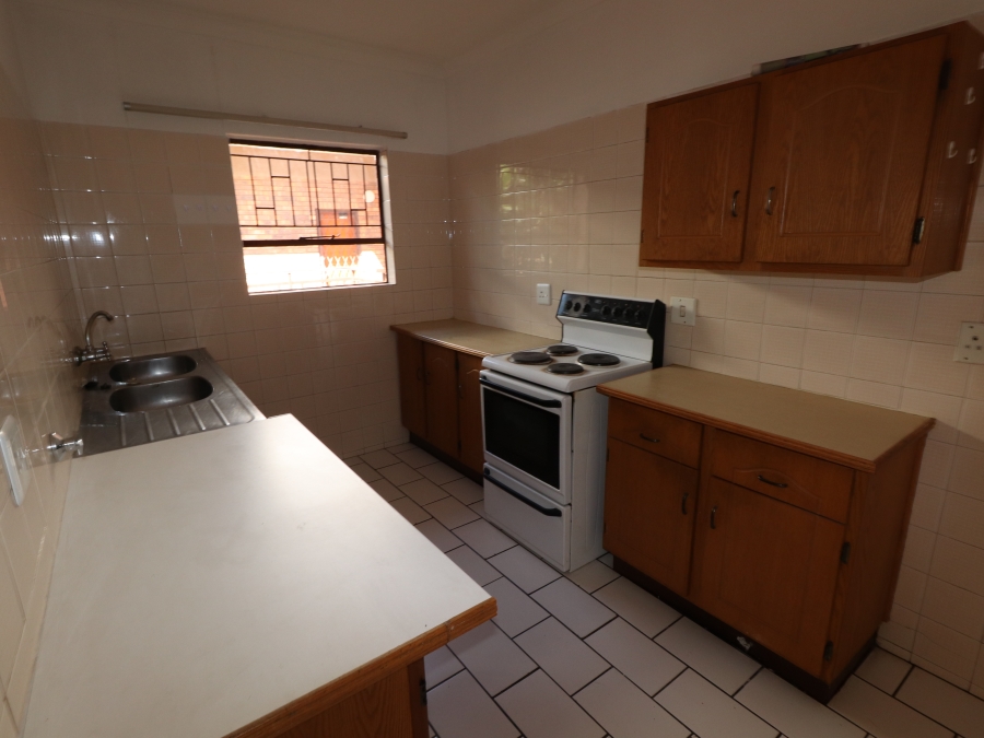 2 Bedroom Property for Sale in Nimrod Park Gauteng