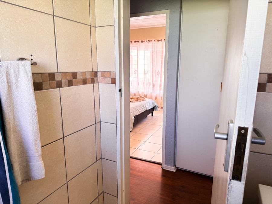 To Let 2 Bedroom Property for Rent in Ferndale Gauteng