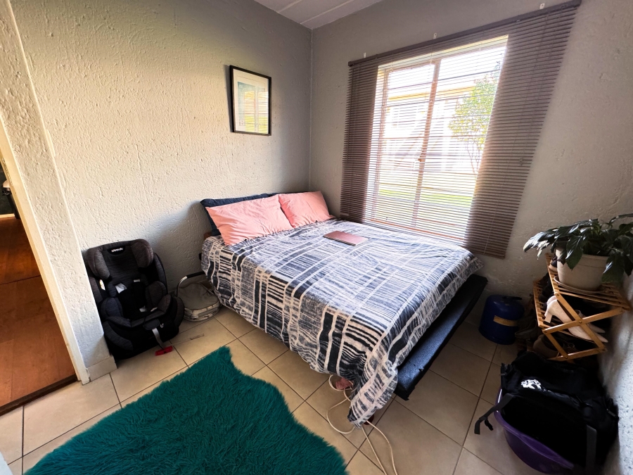 To Let 2 Bedroom Property for Rent in Ferndale Gauteng