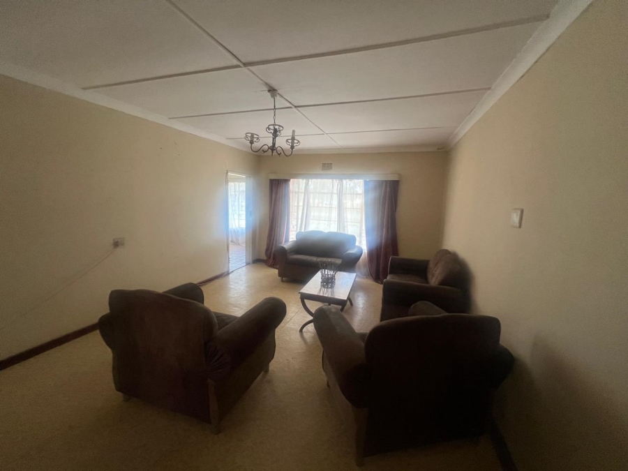 3 Bedroom Property for Sale in Agricultural Holding 464 Gauteng