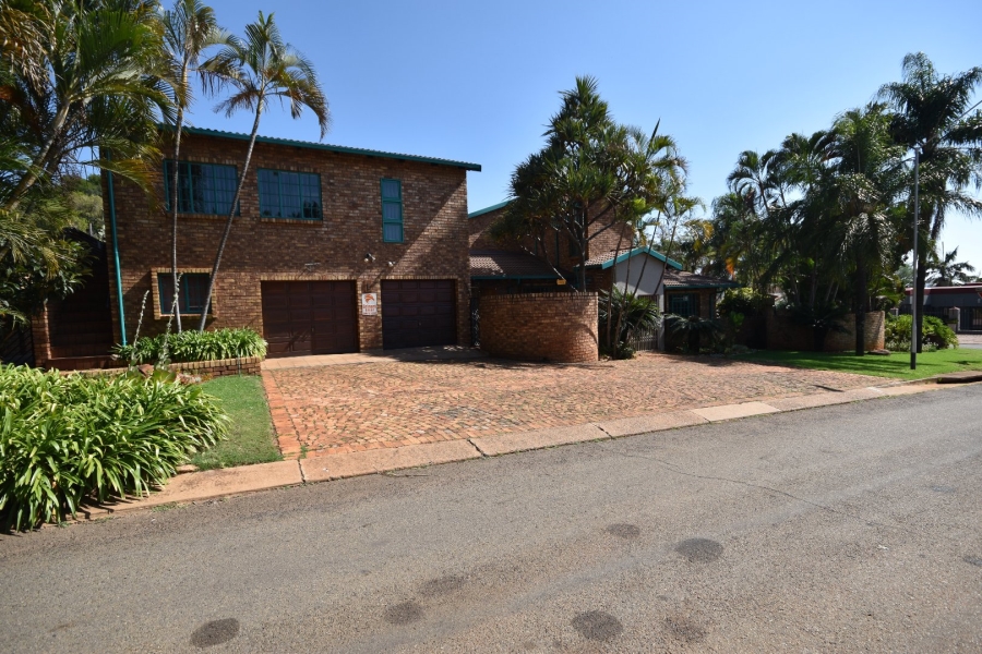 5 Bedroom Property for Sale in Montana Park Gauteng