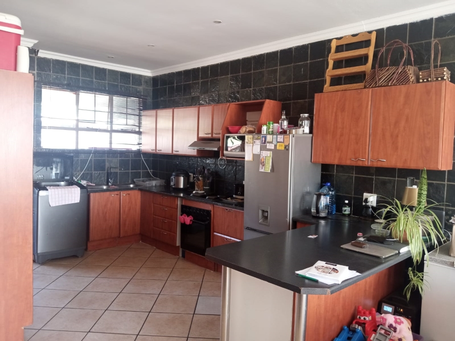2 Bedroom Property for Sale in Impala Park Gauteng