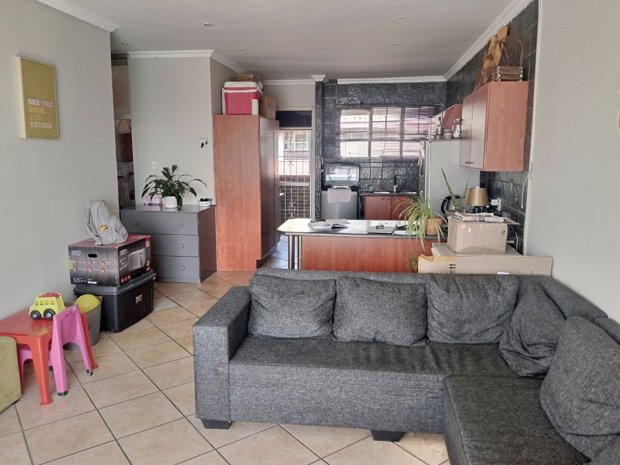2 Bedroom Property for Sale in Impala Park Gauteng