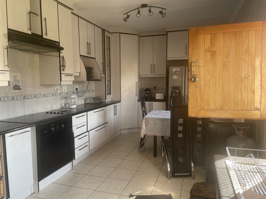 3 Bedroom Property for Sale in Welgedacht Gauteng