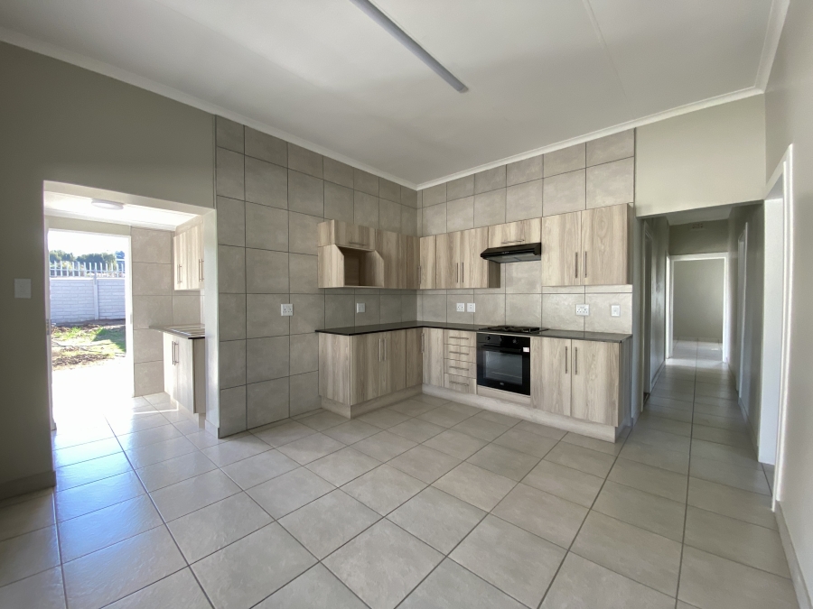 3 Bedroom Property for Sale in Edenvale Central Gauteng