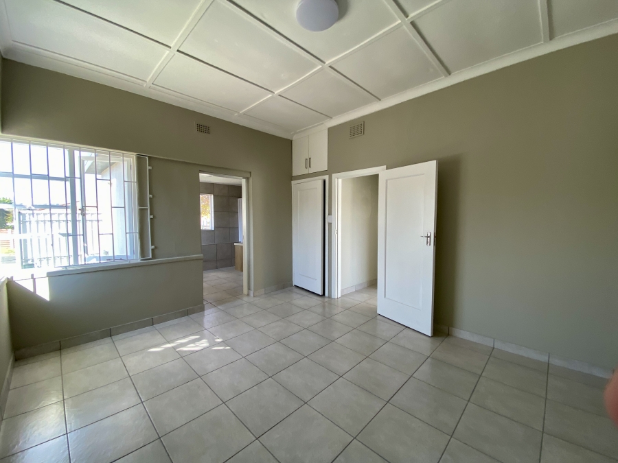 3 Bedroom Property for Sale in Edenvale Central Gauteng