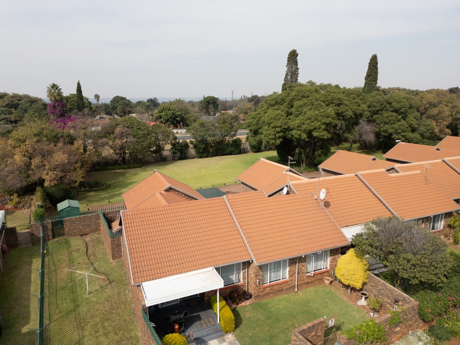 3 Bedroom Property for Sale in Birchleigh North Gauteng