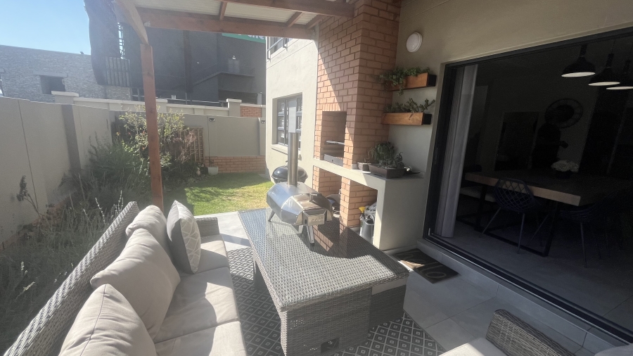 4 Bedroom Property for Sale in Kyalami Ridge Gauteng