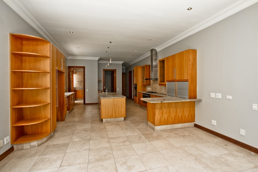 4 Bedroom Property for Sale in Dunkeld Gauteng