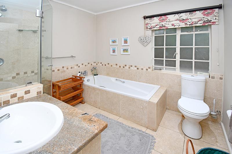 4 Bedroom Property for Sale in Bryanston Gauteng