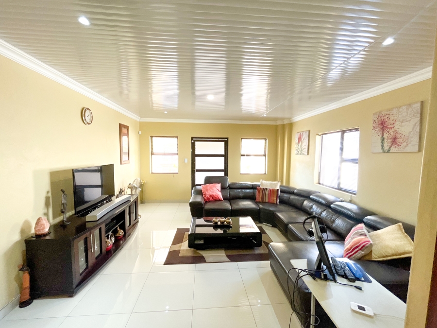 3 Bedroom Property for Sale in Highveld Gauteng