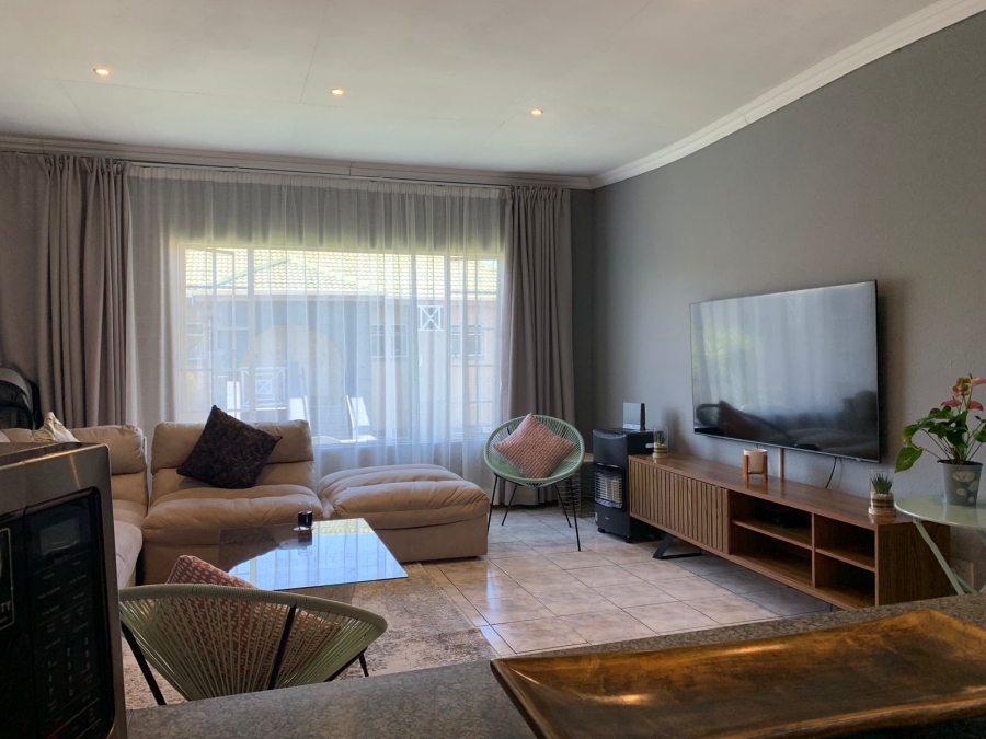 2 Bedroom Property for Sale in Norkem Park Gauteng