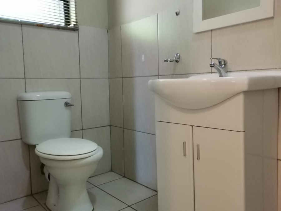 3 Bedroom Property for Sale in Cloverdene Gauteng