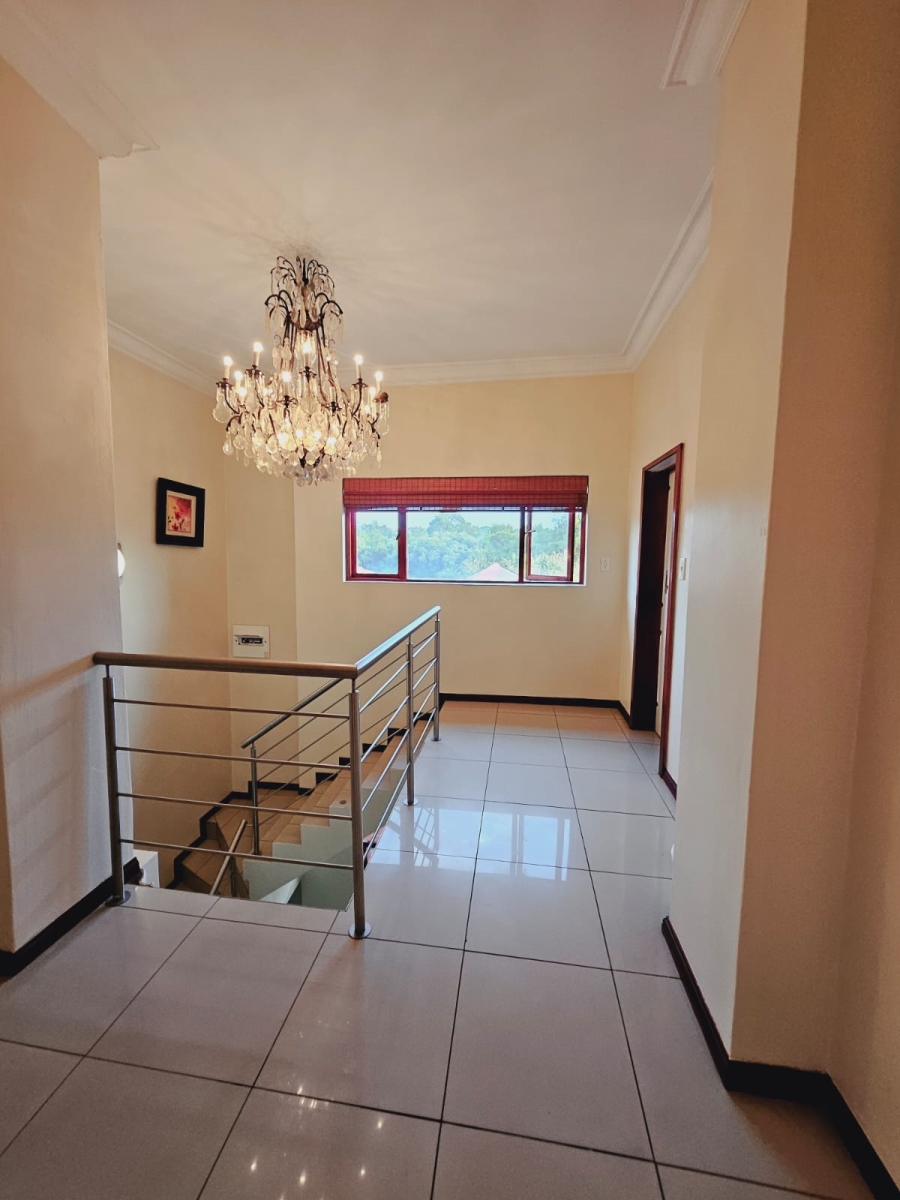 4 Bedroom Property for Sale in Leeuwfontein Gauteng