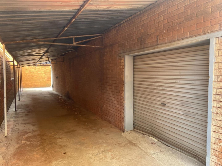 Commercial Property for Sale in Jet Park Gauteng