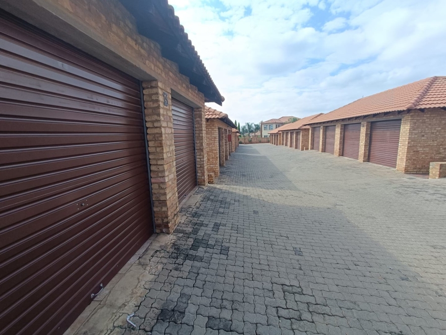 3 Bedroom Property for Sale in Montana Tuine Gauteng