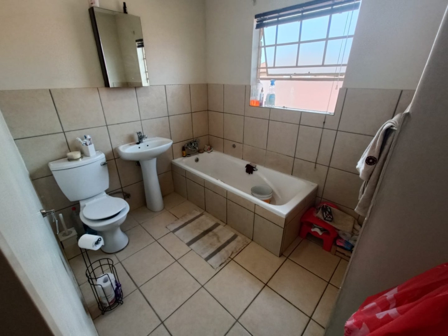 3 Bedroom Property for Sale in Montana Tuine Gauteng