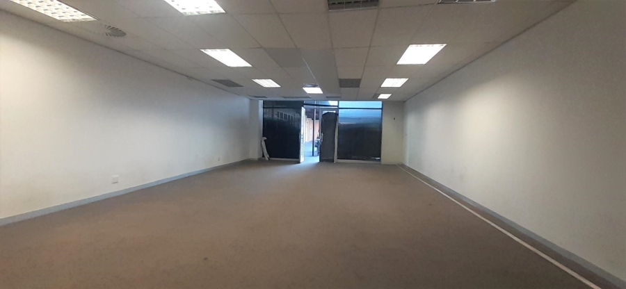 To Let commercial Property for Rent in Magalieskruin Gauteng