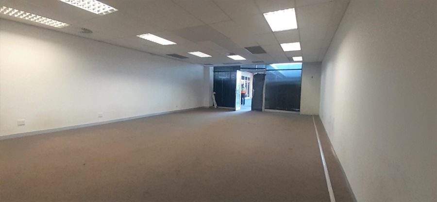 To Let commercial Property for Rent in Magalieskruin Gauteng