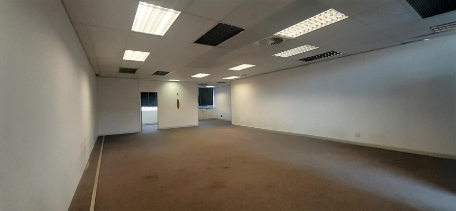 To Let commercial Property for Rent in Magalieskruin Gauteng