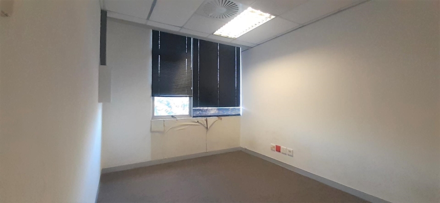 To Let commercial Property for Rent in Magalieskruin Gauteng