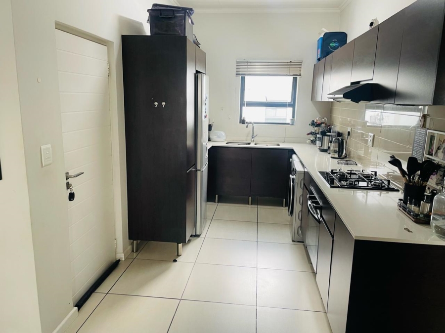 2 Bedroom Property for Sale in Greenstone Ridge Gauteng