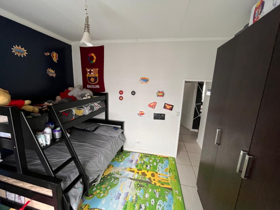 2 Bedroom Property for Sale in Greenstone Ridge Gauteng