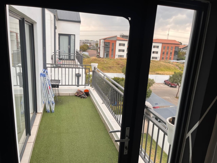 2 Bedroom Property for Sale in Greenstone Ridge Gauteng