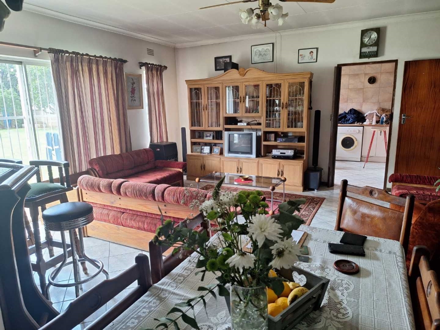 3 Bedroom Property for Sale in Meyerton Central Gauteng