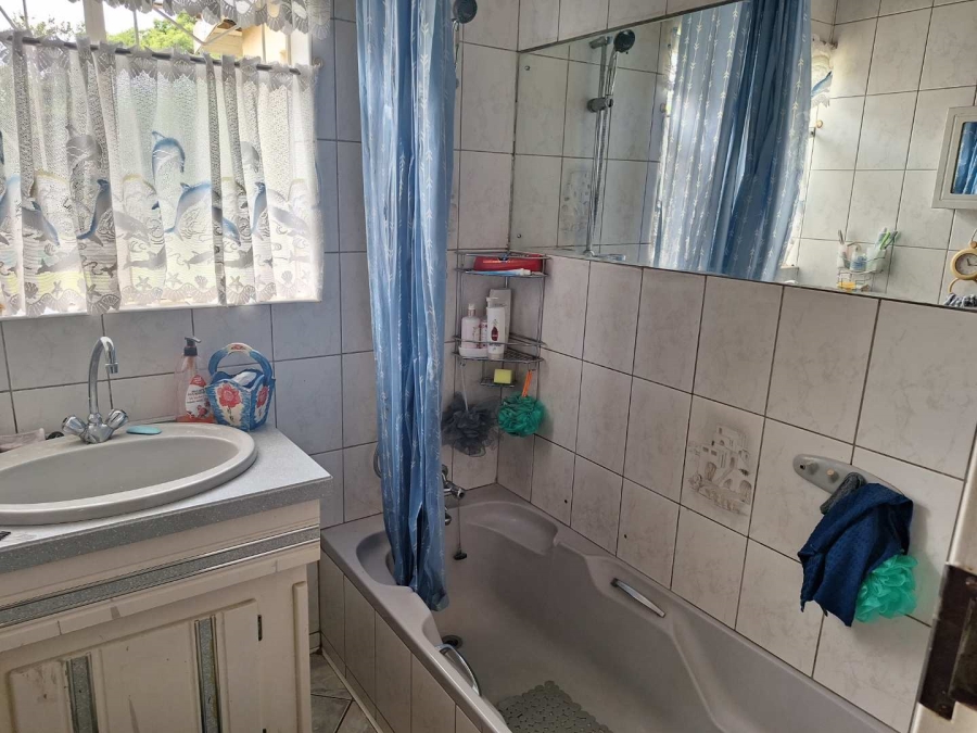 3 Bedroom Property for Sale in Meyerton Central Gauteng