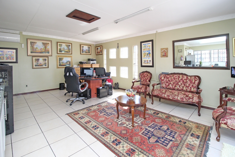 3 Bedroom Property for Sale in Brixton Gauteng