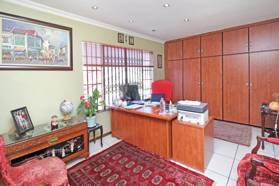 3 Bedroom Property for Sale in Brixton Gauteng