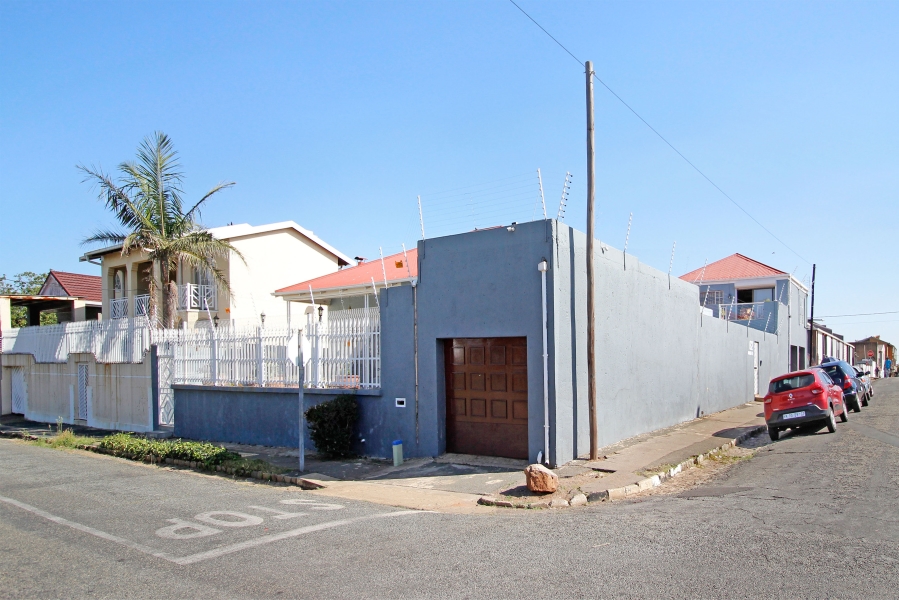 3 Bedroom Property for Sale in Brixton Gauteng