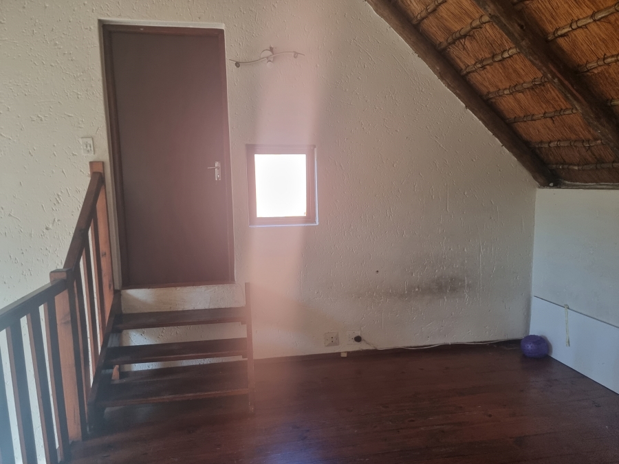 2 Bedroom Property for Sale in Sunninghill Gauteng