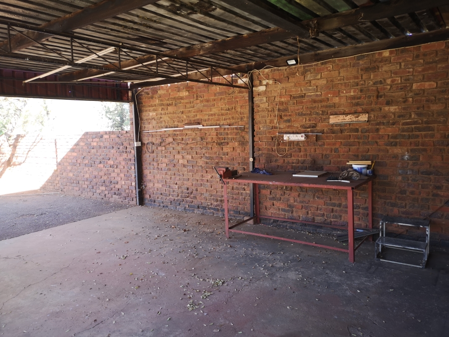 3 Bedroom Property for Sale in Van Der Merwes Kroon Gauteng