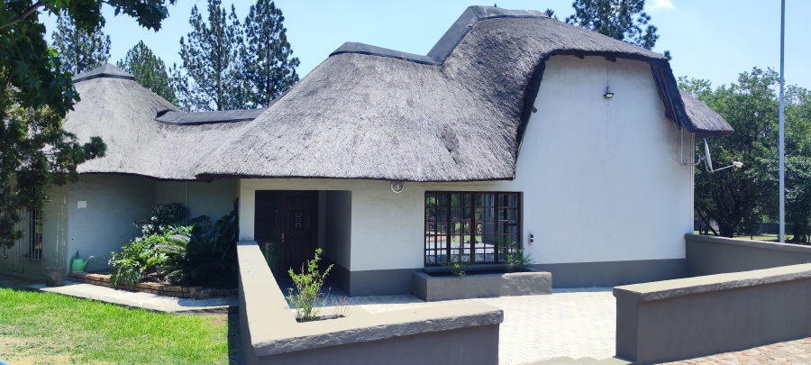 3 Bedroom Property for Sale in Austinview Gauteng