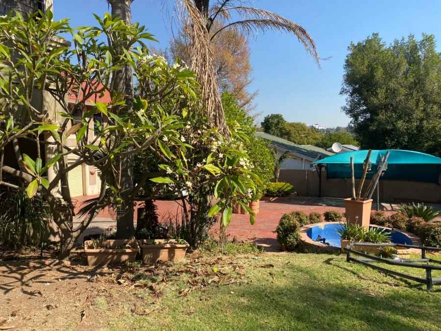 8 Bedroom Property for Sale in Morningside Gauteng