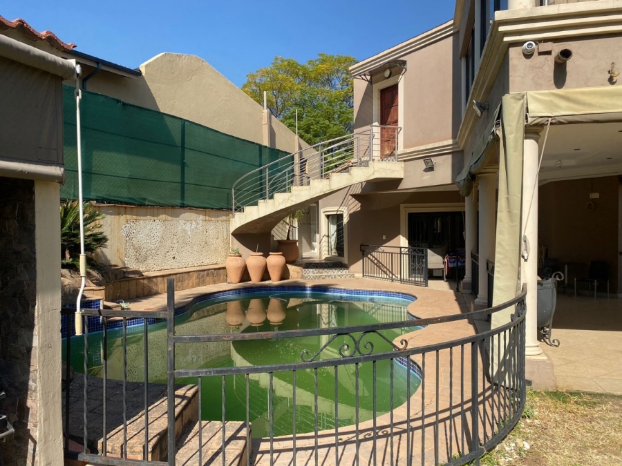 8 Bedroom Property for Sale in Morningside Gauteng