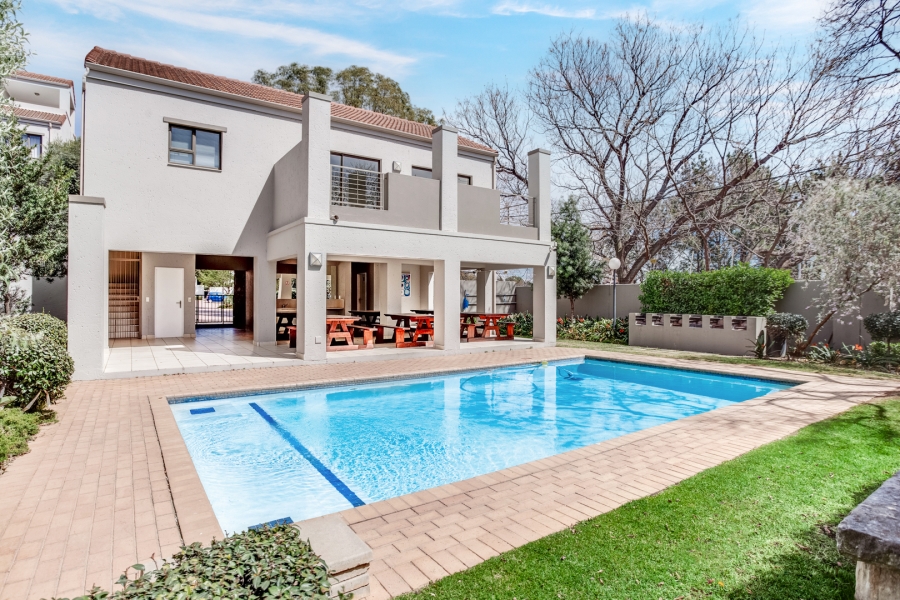 2 Bedroom Property for Sale in Bryanston Gauteng