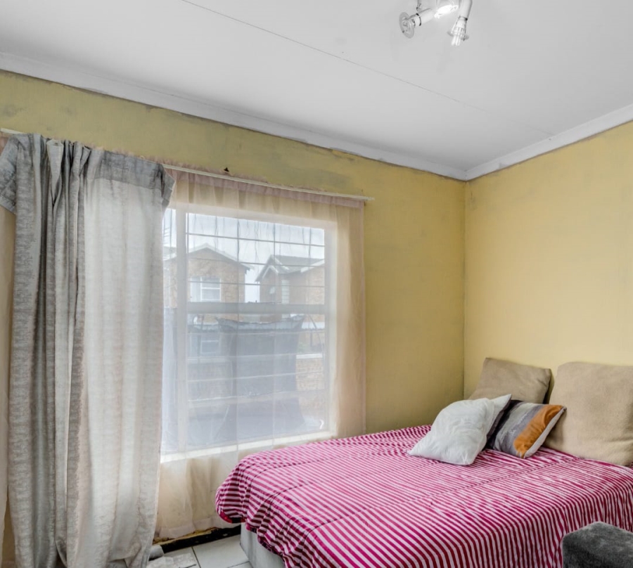 To Let 3 Bedroom Property for Rent in Honeypark Gauteng